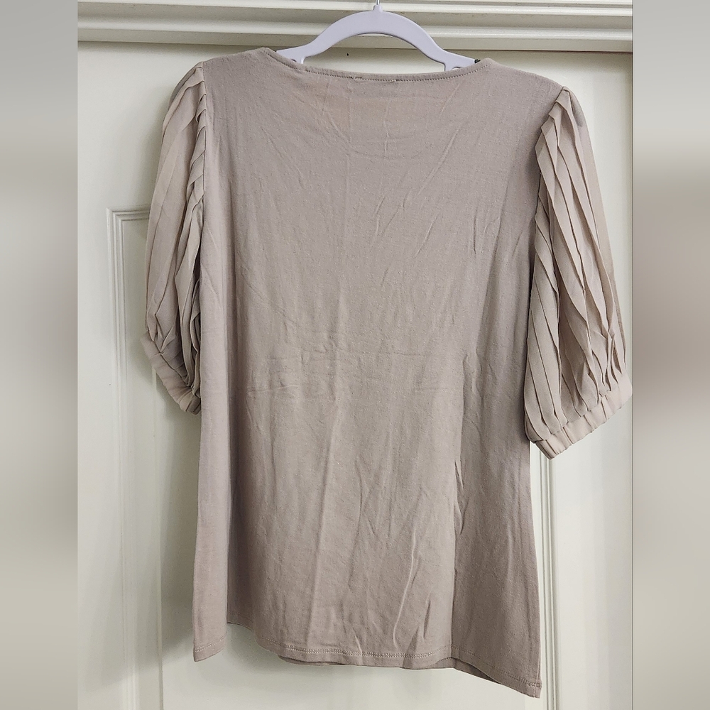 Tahari Light Beige Blouse with Pleated Sleeves - Picture 2 of 5